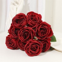 Rose artificielle en soie au design moderne, fleurs, décorations de Noël pour mariage, centres de table en plastique pour hôtel, disponible en gros