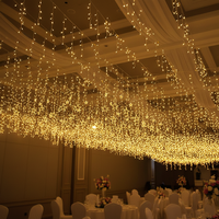 Guirlande Rideau Lumineux LED Extérieur Étanche Effet Glaçons, Décoration de Noël LED Blanc Chaud avec Batterie, Lumières de Fête