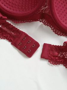 Heiße neue Frauen sexy Unterwäsche bestickte Spitze Dessous <span class=keywords><strong>Set</strong></span>