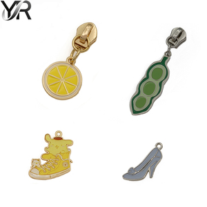 Bán buôn tùy chỉnh Hợp kim kẽm túi kéo thẻ cho Diy Pet quần áo phụ kiện - Product Image 4