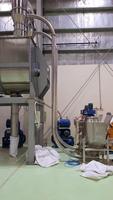 Ligne de production complète de mélangeurs intégrés, équipement personnalisé couvrant tout le processus, de l'alimentation à la décharge, avec silo