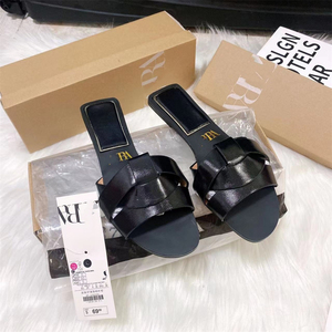 <strong>2026</strong> New Ladies Flat Slippers Summer <strong>Fashion</strong> Leather Sandals Slippers Female Outdoor Babouches <strong>Women</strong> Slides Slippers - Product Image 4