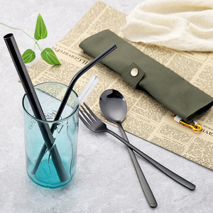 Cuchara coreana de acero inoxidable 304 dorada, palillos y tenedor portátiles para cantina estudiantil - Product Image 2