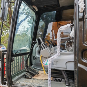 Excavadora Hidráulica CAT312D Modelo 2022 de 12 Toneladas en Oferta |   Capacidad del balde de 0.3m |   Motor Incluido |   En buen estado |   Precio Bajo - Product Image 6