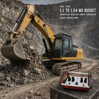 Excavatrice hydraulique sur chenilles d'occasion avec télécommande sans fil, en stock, pompe principale fiable pour travaux de construction lourds
