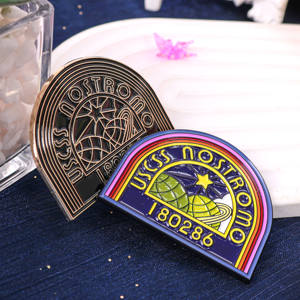 Spille Personalizzate con Logo in Metallo, Set di Spille Smaltate con Cartoncino, <span class=keywords><strong>Badge</strong></span> Personalizzati - Product Image 4