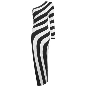 Autunno inverno moda femminile elegante strisce bianche nere Sexy <span class=keywords><strong>abito</strong></span> <span class=keywords><strong>monospalla</strong></span> con spacco alto semplice moda vestito a fascia - Product Image 5