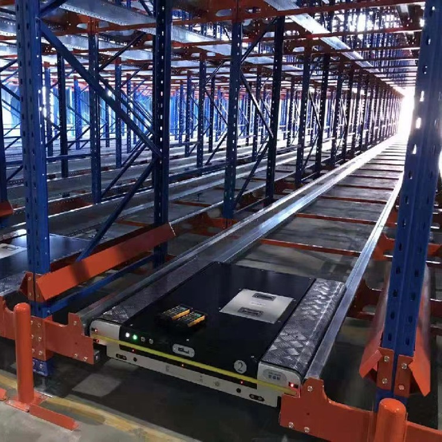 Radio Shuttle Pallet Racking Heavy Duty Wireless Remote Control Ultra High Density Storage Featuring Low-Temperature Resistant