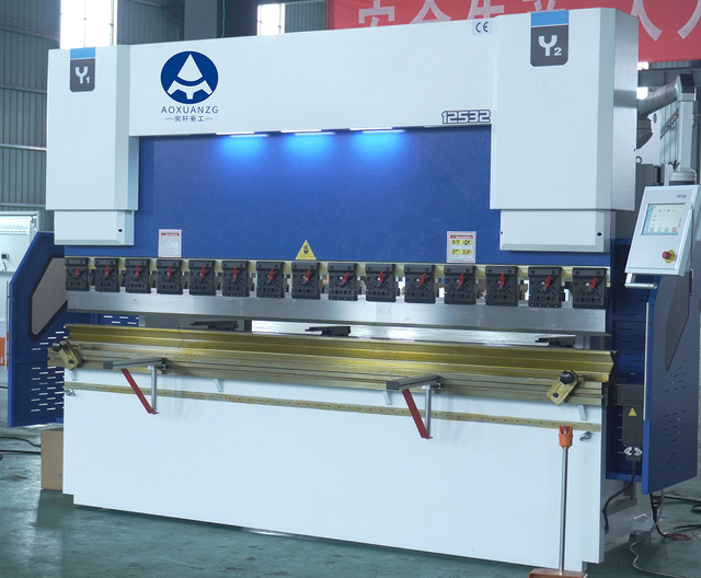 AMADA Double-sided Fast Clamp CNC Press Brake with Tp10s Controller Motor Hydraulic Press Brake