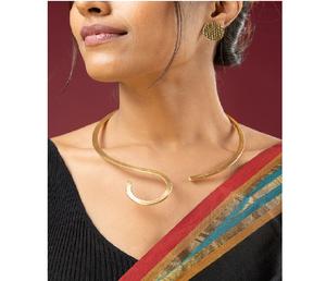 Ensemble de collier et boucles d'oreilles plaqué or fait main par un designer, style Hasli, pour femmes, bijoux ethniques traditionnels, ensemble de collier statement - Product Image 5