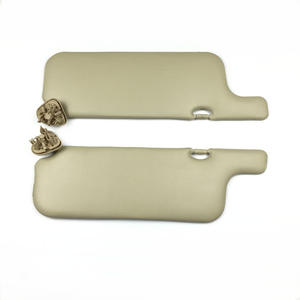 แผงบังแดดหนังแบบพับได้ของโตโยต้า รุ่น 74320-02540-A0 พร้อมกระจกแต่งหน้า สำหรับรถยนต์โคโรลล่า ปิดบังกระจกหน้ารถ - Product Image 4