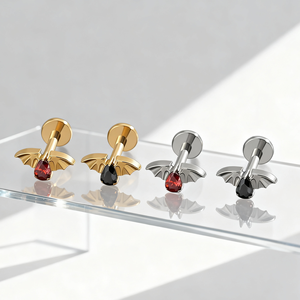 أقراط زيركون خفاش قوطي مرصعة بالتيتانيوم دايث أقراط هالوين مسمار ظهر مسطح مجوهرات غضروف الأذن - Product Image 2