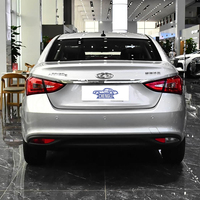 Nouvelle Chery Arrizo 5 Berline Édition Excellence 2025 1.5L Manuelle Type Fashion Berline Compacte Voiture Neuve Chine