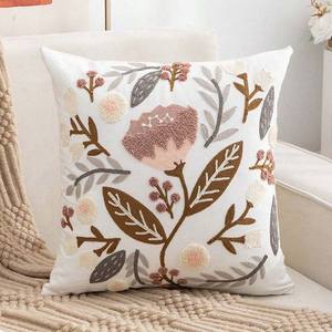 Nuevas llegadas planta flor forma bordado tiro almohada aceptar personalizado bordado <span class=keywords><strong>funda</strong></span> de cojín para el hogar sofá - Product Image 1