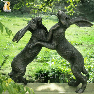 Venta caliente Decoración al aire libre Escultura de animales de metal Estatua de conejos bailando de bronce - Product Image 3