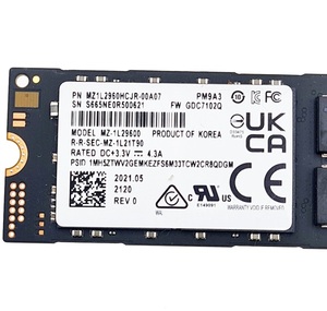 Tout nouveau SSD MZ1L2960HCJR-00A07 PM9A3 PCIe 4.0 X4 NVMe M.2 2280 960 Go pour serveur - Product Image 4