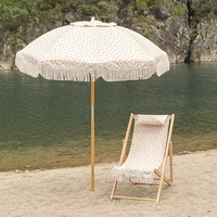 HE-1295, Manufacture de haute qualité en plein air jardin en bois massif chaise de plage pliante chaise longue Patio Camping chaises avec glands