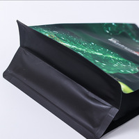 Pochette rétractable recyclable en papier kraft et plastique, sac à bec verseur en Mylar pour l'emballage de poudres alimentaires, de café et de thé