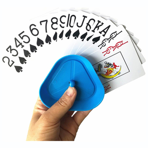 Couleurs Premium Sûr En Plastique Réutilisable Mains Libres Maison Famille Jouer Seniors Enfants <span class=keywords><strong>Poker</strong></span> Parties Jeu Carte Jeux Cartes Porte-Plateau - Product Image 2