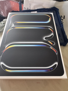 แท็บเล็ตกันกระแทกสำหรับมืออาชีพด้านกีฬา รุ่น Pro 13 นิ้ว ปี 2025 ใช้หน่วยประมวลผล M5 แรม 16GB ระบบปฏิบัติการ 26 รองรับ 5G Wi-Fi - Product Image 3