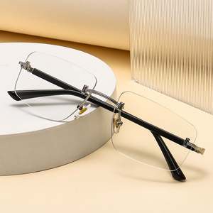 Lunettes de soleil œil de chat vintage 2025 avec logo personnalisé, monture en alliage métallique, protection UV400, sans monture, rectangulaires - Product Image 3