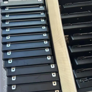 New Unity D4 1.6TB SAS Fast 25x2.5 SSD 512M 400-BFXN ผลิตภัณฑ์จัดเก็บข้อมูลเครือข่ายพร้อมจำหน่าย  อินเทอร์เฟซ RJ-45  Storage Unity D4 1.6TB - Product Image 4