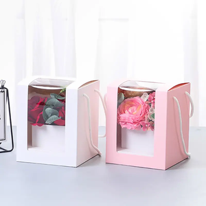 Vente en gros Boîte à fleurs <span class=keywords><strong>roses</strong></span> Boîtes en papier carrées à fenêtre en PVC transparent pour emballage cadeau - Product Image 4
