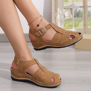 Women Closed-Toe Sandals Thick Sole Summer New Style Large Wedge Hollow Out European American Style Woven Beach Sandals - Product Image 4