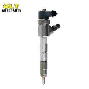 Inyector 0445110171 para Mack E7, Inyector Diesel Nuevo Hecho en China 0 445 110 171 para Motor Diesel <span class=keywords><strong>OM</strong></span> 612.981 <span class=keywords><strong>D</strong></span> LA OE A6120700387 - Product Image 1