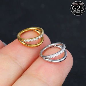 Anneaux de <span class=keywords><strong>nez</strong></span> septum pour femmes en titane G23 <span class=keywords><strong>avec</strong></span> zircon, bijoux de piercing tendance, boucles d'oreilles créoles, piercings segmentés et labrets - Product Image 4