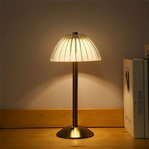 โคมไฟตั้งโต๊ะ LED สไตล์นอร์ดิกสมัยใหม่ ควบคุมด้วยระบบสัมผัส ไร้สาย ชาร์จไฟได้ ถนอมสายตา เป็นมิตรกับสิ่งแวดล้อม เหมาะสำหรับร้านอาหารและโรงแรม - Product Image 1