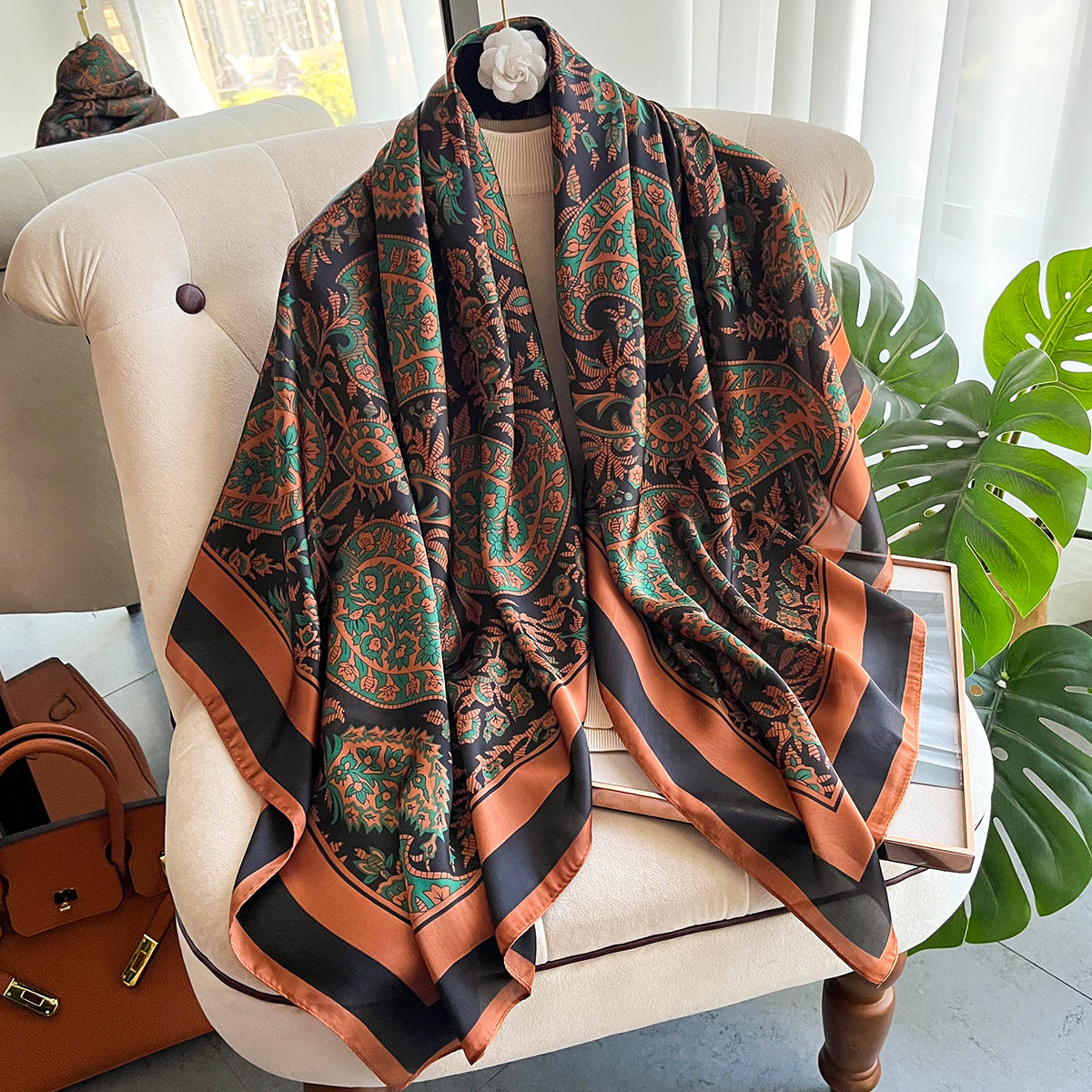 Newly Manufactured Custom Neck Silk Scarf for Women Designer Printed Square  Pure Twill Satin 110*110 Scarf Long Style
