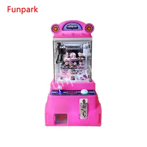 Hot Sell Mall Coin Operated Mini Kids Toy Claw Machine Mini Doll Machine