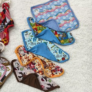 Pronto per la Spedizione: Copertine per Neonati in Bambù con Stampa Mista e Anello in Legno, Giocattoli Personalizzati per Bambini, Ecologici, Lavabili, Carini e Sicuri - Product Image 3