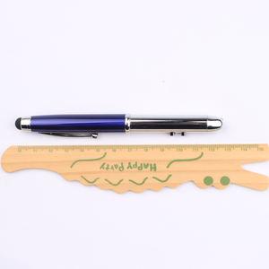 Promotion : Stylo métallique 4-en-1 multifonction avec stylet, laser, lampe torche et logo tactile – Le stylo métallique tout-en-un - Product Image 1