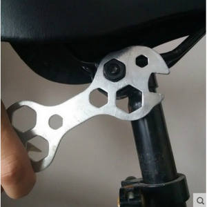 Llave multifuncional de acero con múltiples orificios para bicicletas de montaña y vehículos infantiles - Product Image 5