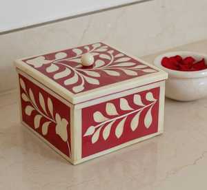 ชุดที่รองแก้ววอลนัททรงสี่เหลี่ยมลายดอกไม้เรขาคณิตสีแดงสีขาวที่ทันสมัยหรูหราเสื่อสำหรับตกแต่งเครื่องดื่มสไตล์คลาสสิก - Product Image 4