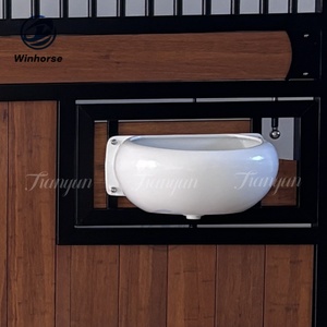 Gemakkelijk te reinigen aluminium paardenvoederbak, extra sterke voederbak voor paardenstallen - Product Image 5