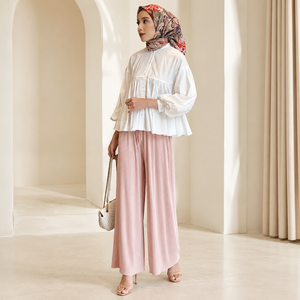 SIPO 2023 modesto y cómodo conjunto de 2 piezas para mujer nuevo EID Color sólido traje de cuello redondo Formal plisado de punto colección 2023 - Product Image 3