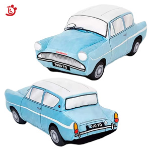 Giocattolo di Peluche Personalizzabile a Forma di Auto, Fatto a Mano con Imbottitura in Cotone PP, Design Morbido e Adorabile in Stile Cartone Animato - Product Image 1