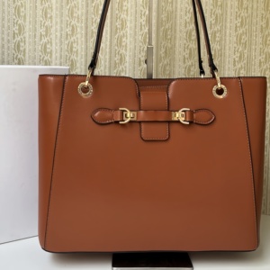 Bolso de Mano de Cuero PU Negro Simple de Primera Calidad, Bolso de Hombro para Oficina, con Herrajes Metálicos, Venta al Por Mayor - Product Image 1
