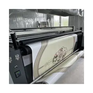 Penempatan tepat tetesan tinta pembersih otomatis karpet besar printer Digital