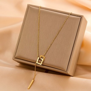 Collar de Cadena de Acero de Titanio con Colgante de Luna y <span class=keywords><strong>Perlas</strong></span> Vintage que no se desvanecen, Chapado en Oro de 18k, para Mujer, a la Moda - Product Image 3