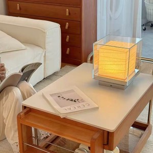 モダンなヨーロッパ風LEDデスクランプ、室内用、ホテル用、温白色光、タッチコントロール、シンプル、AC電源、米国仕様、装飾的な四角い金属製 - Product Image 2
