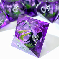 Ensemble de dés polyédriques en résine faits à la main, à bords vifs, de couleur violette avec cœur liquide vert Dragon pour DND pour les jeux de Dungeons and Dragons - DH 1