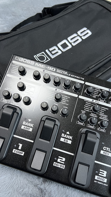 Boss ME 80 ME 90 Guitar Multi-Effects Pedal with Power Adapter