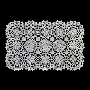 Napperons pressés en PVC en forme de dentelle bon marché napperon coloré en vinyle <span class=keywords><strong>tapis</strong></span> de table résistants à la chaleur napperon en plastique pour table à manger - Product Image 4