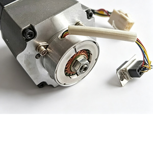 3HAC029924-001 3HAC030216-001 ชุดมอเตอร์ที่เชื่อถือได้สำหรับอุตสาหกรรม 4 สายการผลิตอัจฉริยะ ระบบอัตโนมัติเต็มรูปแบบ โรงงานไร้คนทำงาน - Product Image 1