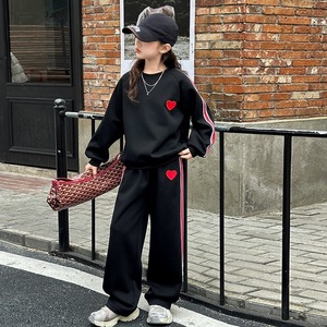Tenue pour filles automne à la mode grands enfants 2026 nouveau sweat-shirt et <span class=keywords><strong>pantalon</strong></span> de sport pour enfants à la mode pour filles Cool à la mode ensemble deux pièces - Product Image 5