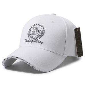 Gorra de Béisbol Casual Ajustable con Protección UV, Gorra de Sol para Exteriores con Letra Bordada Personalizada - Product Image 1